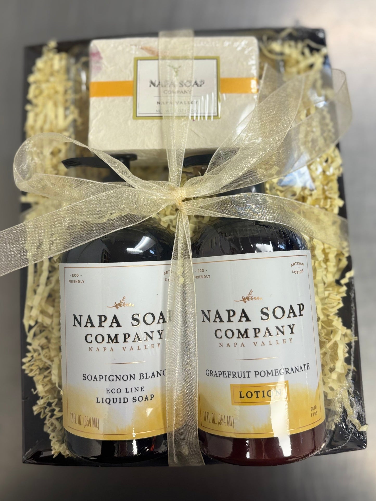 Bathroom Sampler Gift Basket