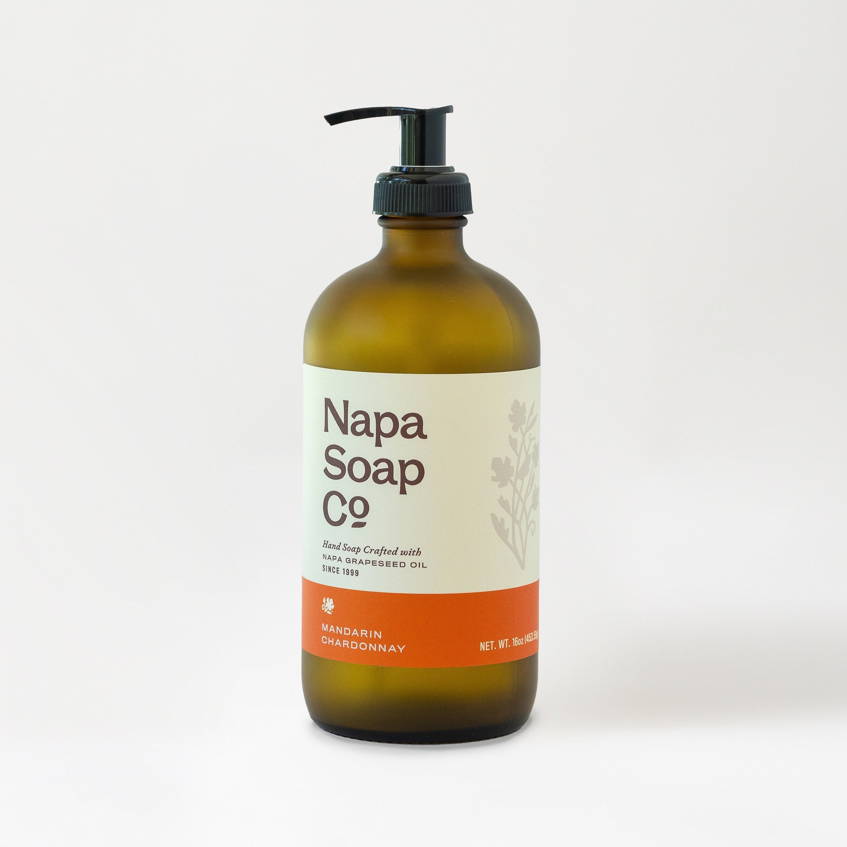 NapaSoap_HandSoap-05162_4e33cd4b-b123-4961-a918-6af627b6eae0.jpg